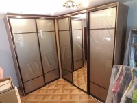 Фото готового шкафа-купе углового